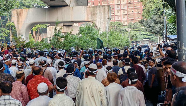 MPO teachers in Shahbagh block over 3-point demands